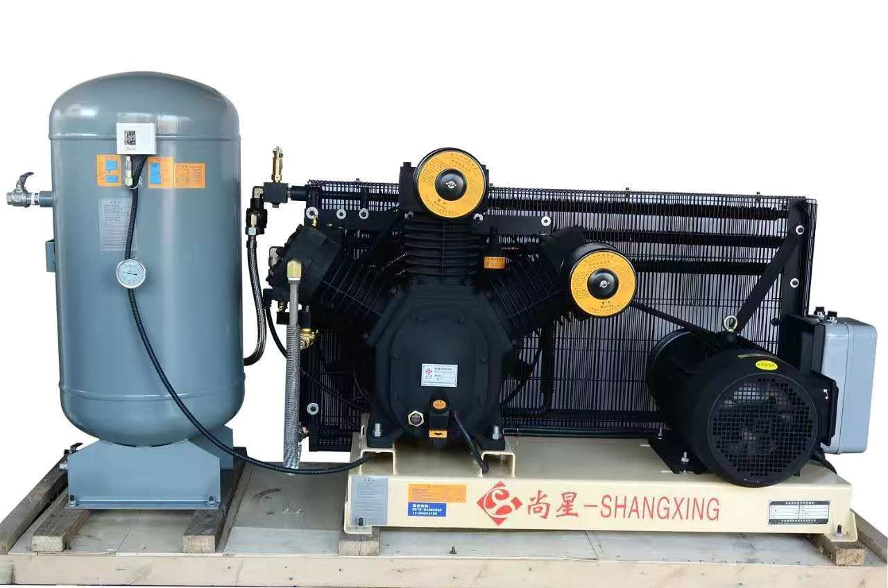 Injection Moulding & Blower Machine